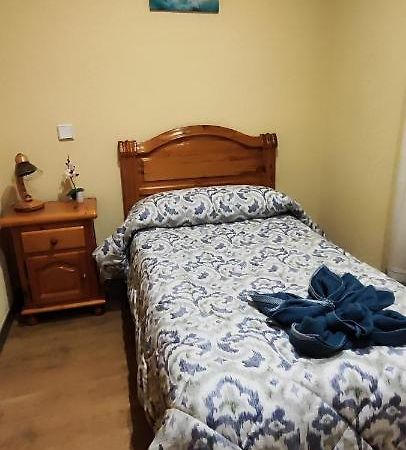 Hostal Hotel El Chato El Barraco ภายนอก รูปภาพ