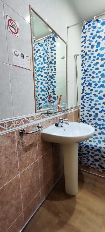 Hostal Hotel El Chato El Barraco ภายนอก รูปภาพ